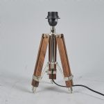 1550 7213 TABLE LAMP